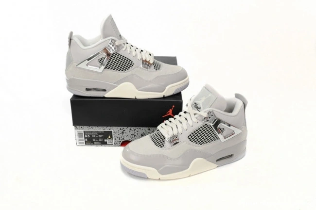 Official Maikesneakers AQ9129-001 WMNS Moments 4 Jordan Frozen Air 0715